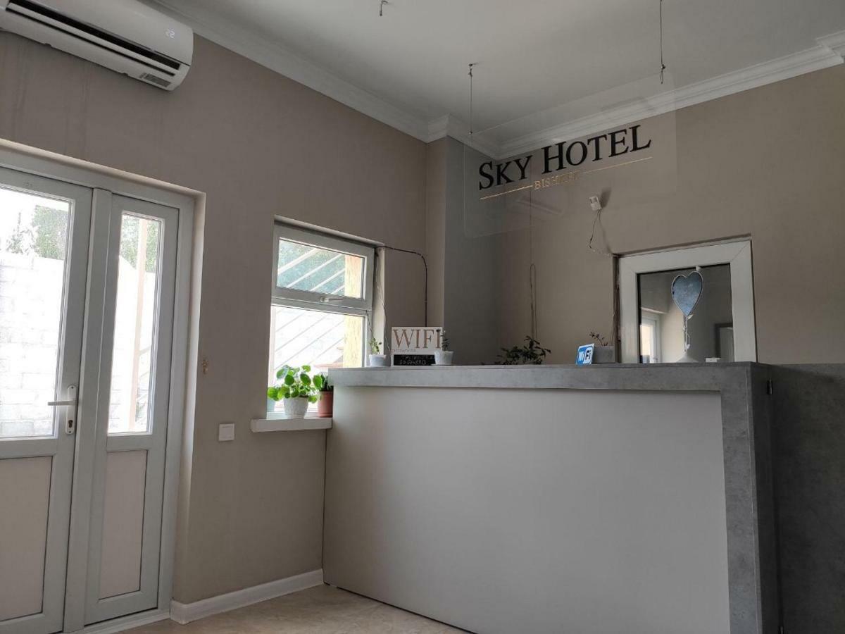 Sky Hotel Bishkek Exterior foto